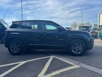 Ny Jeep Avenger Altitude 101 HK (74 kW) 2025 Svart SUV