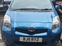 Used Toyota Yaris 69 HP (50 kW) 2011 Blue Hatchback