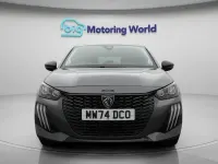 Used Peugeot 208 Allure 101 HP (74 kW) 2024 Grey Hatchback