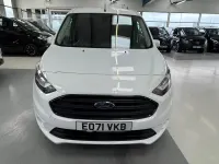 Używany Ford Transit Connect Limited 120 KM (88 kW) 2021 Biały Minivan