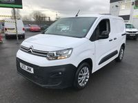 Usado Citroën Berlingo 100 HP (73 kW) 2022 Branco Monovolume