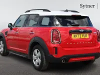 Used Mini Cooper Countryman Classic 134 HP (98 kW) 2022 Red SUV