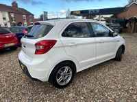 Used Ford Ka Plus Zetec 70 HP (51 kW) 2018 White Hatchback