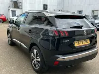 Used Peugeot 3008 Allure+ 300 HP (220 kW) 2023 Black SUV