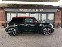 Used Mini John Cooper Works Hatch 231 HP (169 kW) 2015 Green Hatchback