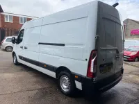 Used Renault Master Business 125 HP (91 kW) 2016 White Van
