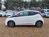 Used Toyota Aygo Trend 2020 White Hatchback