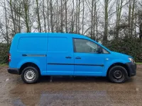 Używany VW Caddy 102 KM (75 kW) 2011 Niebieski Minivan