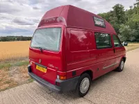 Used VW T4 88 HP (64 kW) 2003 Red Van