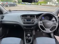 Used Hyundai i20 Premium 84 HP (61 kW) 2016 Black Hatchback