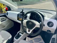 Used VW up! Beats 60 HP (44 kW) 2016 Black Hatchback