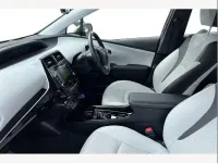 Used Toyota Prius 122 HP (89 kW) 2019 Grey Hatchback