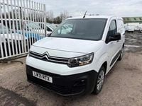 Used Citroën Berlingo 100 HP (73 kW) 2022 White MPV