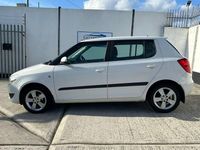 Used Skoda Fabia SE 69 HP (50 kW) 2014 White Hatchback