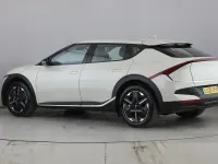 Used Kia EV6 125 kW (170 HP) 2025 White SUV