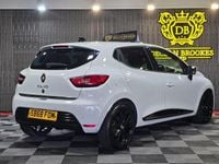 Used Renault Clio IV Iconic 2018 White Hatchback