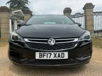 Used Vauxhall Astra Design Edition 105 HP (77 kW) 2017 Black Hatchback