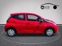 Used Toyota Aygo 69 HP (50 kW) 2016 Red Hatchback