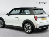 Used Mini Cooper Hatch 113 kW (154 HP) 2025 White Hatchback