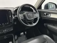 Used Volvo XC40 Momentum 197 HP (144 kW) 2020 Blue SUV