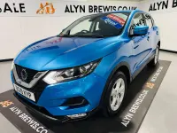 Used Nissan Qashqai Acenta Premium 115 HP (84 kW) 2019 Blue SUV