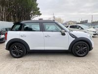 Begagnad Mini Cooper S Countryman 184 HK (135 kW) 2011 Vit SUV