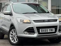 Usado Ford Kuga Titanium 180 CV (132 kW) 2015 Plateado SUV