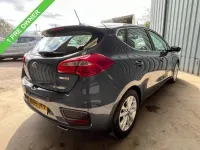 Używany Kia Ceed 134 KM (98 kW) 2015 Niebieski Hatchback