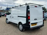 Used Renault Trafic Business 2017 White MPV