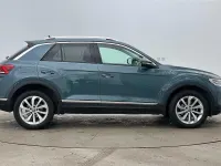 Used VW T-Roc Style 150 HP (110 kW) 2025 Blue SUV