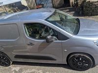 Second-hand Vauxhall Combo Sportive 100 CP (73 kW) 2020 Gri Monovolum
