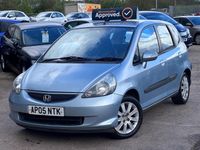 Used Honda Jazz SE 83 HP (61 kW) 2005 Blue Hatchback