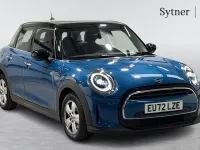 Used Mini Cooper Classic 134 HP (98 kW) 2022 Blue Hatchback