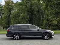 Used VW Passat GTE 218 HP (160 kW) 2018 Grey Estate