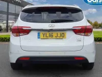 Used Hyundai i40 SE 116 HP (85 kW) 2016 White Estate