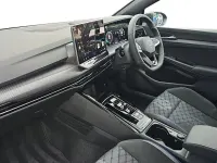 New VW Golf VIII R-line 148 HP (108 kW) 2026 Grenadilla black Hatchback