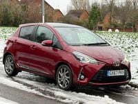 Used Toyota Yaris 2017 Red Hatchback