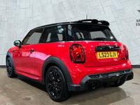 Second-hand Mini Cooper Sport 136 CP (100 kW) 2023 Roșu Hatchback