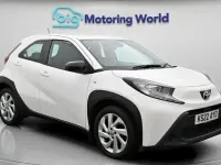 Used Toyota Aygo X PURE 72 HP (52 kW) 2025 SUV