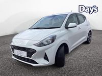 Used Hyundai i10 Advanced 67 HP (49 kW) 2023 White Hatchback