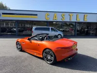 Used Jaguar F-Type R 550 HP (404 kW) 2016 Orange Cabriolet