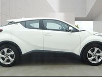 Used Toyota C-HR 2018 White SUV