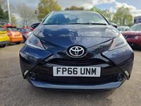 Used Toyota Aygo X-play 69 HP (50 kW) 2016 Blue Hatchback