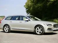 Used Volvo V90 Inscription 190 HP (139 kW) 2017 Gold Estate