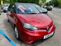 Usado MG MG3 106 HP (77 kW) 2018 Vermelho Citadino