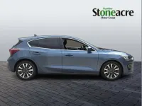 Used Ford Focus Titanium 125 HP (91 kW) 2022 Blue Hatchback