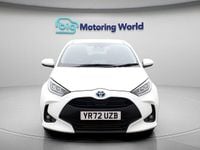 Used Toyota Yaris Hybrid Design 114 HP (83 kW) 2023 White Hatchback