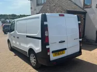 Second-hand Renault Trafic Business 125 CP (91 kW) 2018 Alb Monovolum