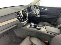 Used Volvo XC60 Inscription 194 HP (142 kW) 2021 White SUV