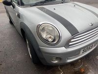 Begagnad Mini Cooper Cabriolet 2009 Silver Cab